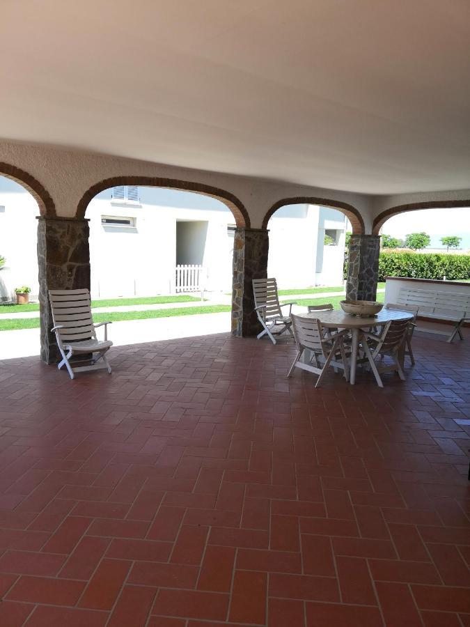לינה וארוחת בוקר פרינצ'יפינה טרה Casa Mari מראה חיצוני תמונה