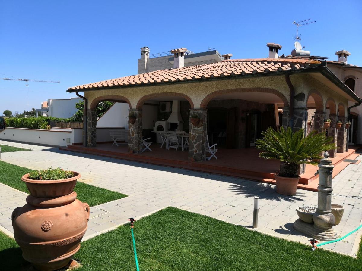 לינה וארוחת בוקר פרינצ'יפינה טרה Casa Mari מראה חיצוני תמונה