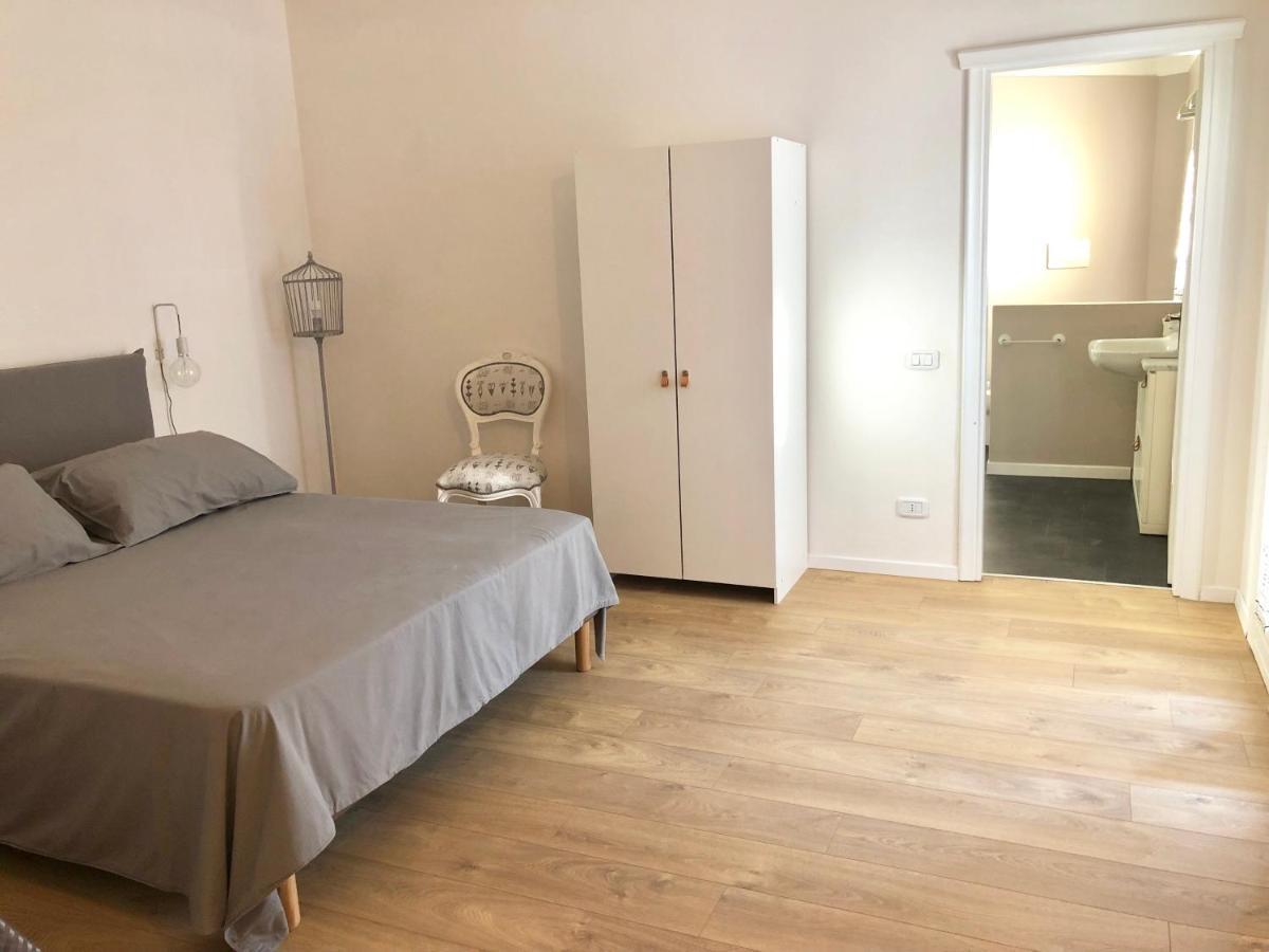 לינה וארוחת בוקר פרינצ'יפינה טרה Casa Mari מראה חיצוני תמונה
