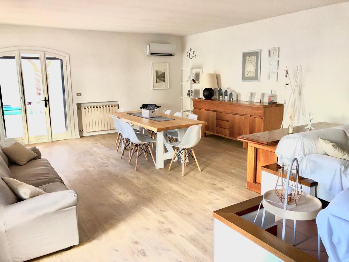 לינה וארוחת בוקר פרינצ'יפינה טרה Casa Mari מראה חיצוני תמונה