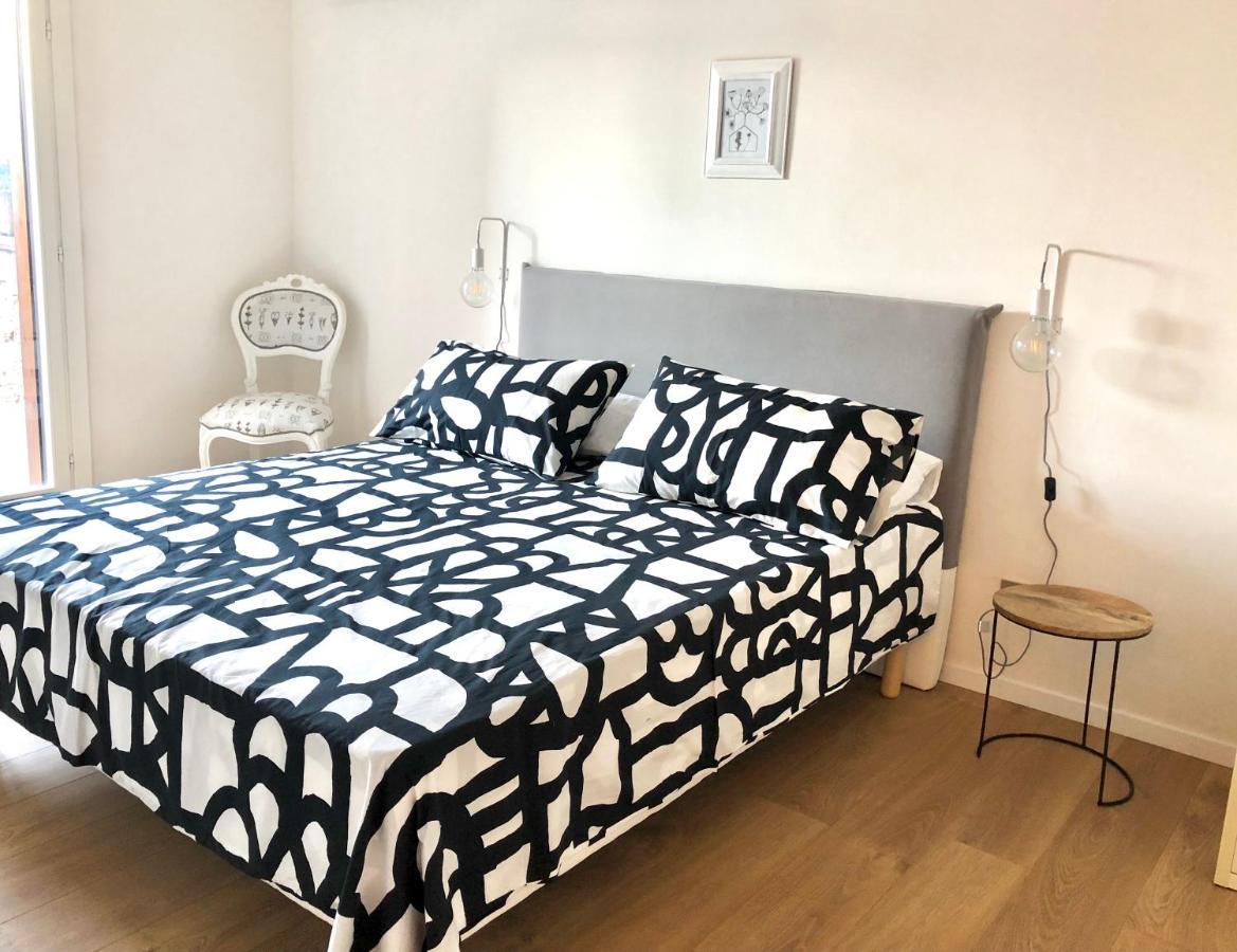 לינה וארוחת בוקר פרינצ'יפינה טרה Casa Mari מראה חיצוני תמונה