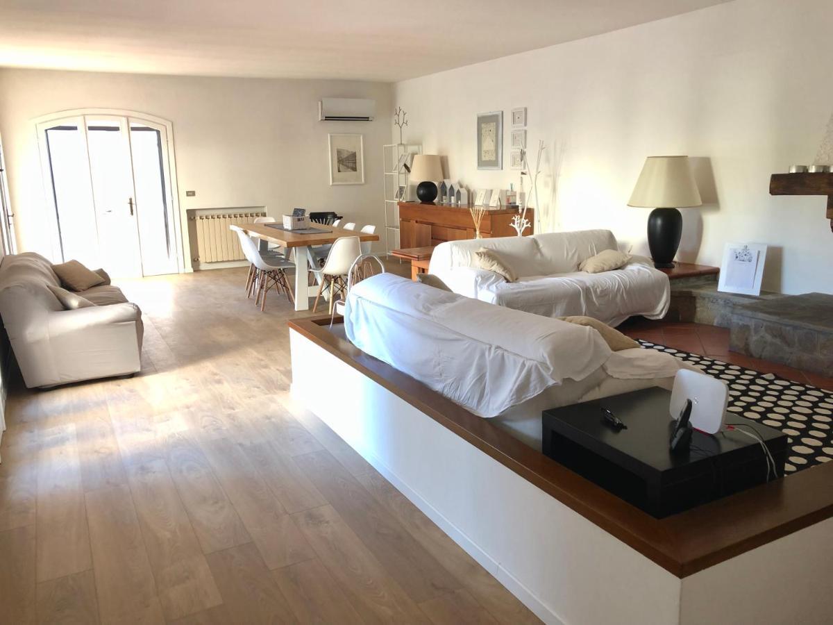 לינה וארוחת בוקר פרינצ'יפינה טרה Casa Mari מראה חיצוני תמונה
